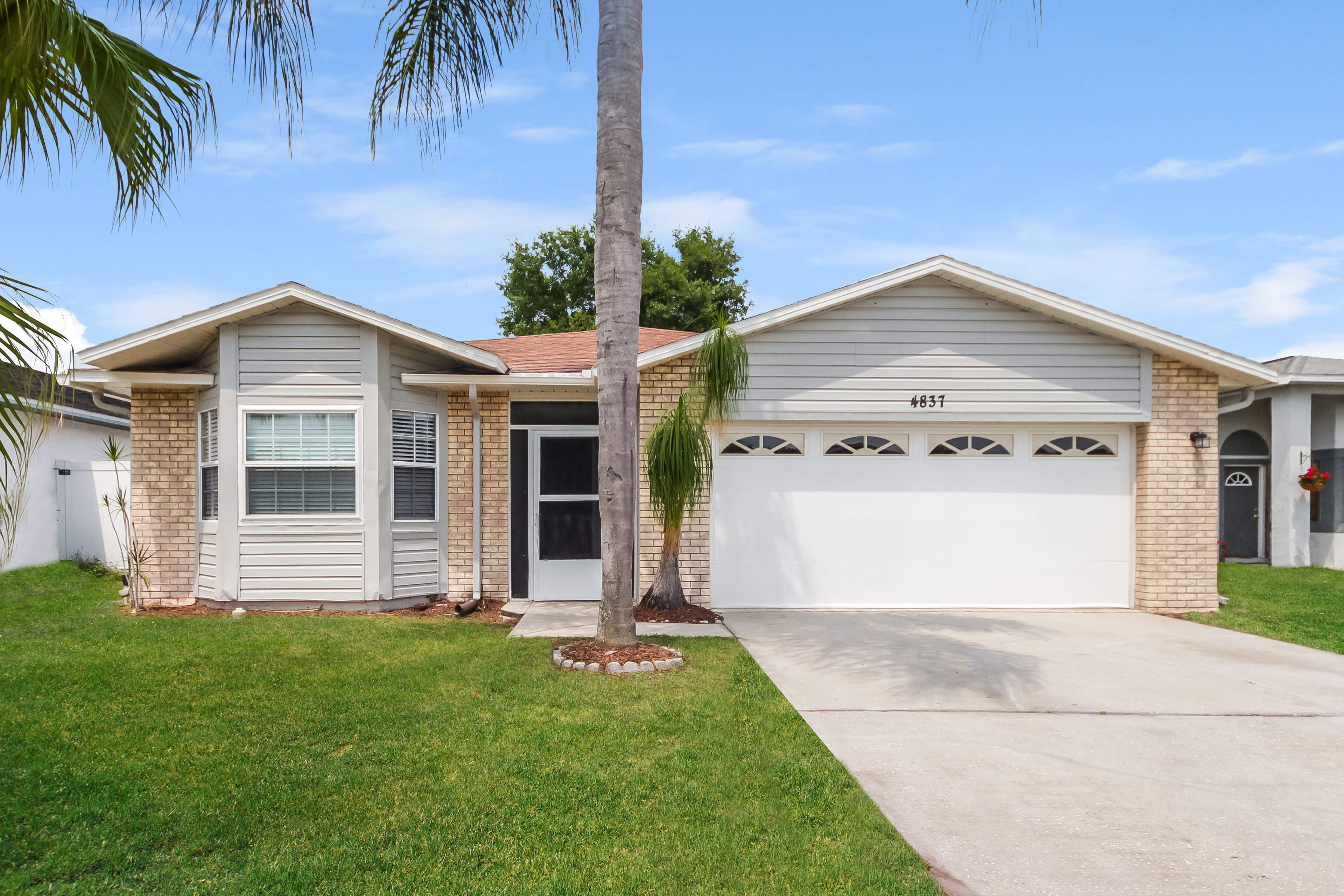 4837 Jamaica Ln Kissimmee, FL 34746